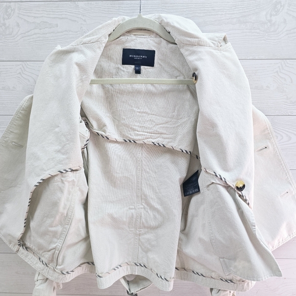 Burberry Belted Jacket - Picture 8 of 13